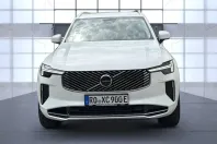 Volvo XC90 din 2025 cu 14.990 km - oferta VOL152715 - foto 2