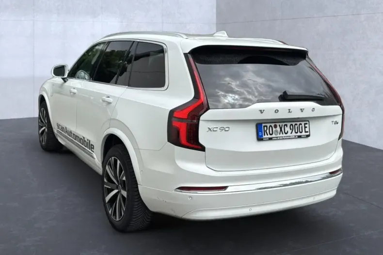 Volvo XC90 din 2025 cu 14.990 km - oferta VOL152715 - foto 4