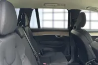 Volvo XC90 din 2025 cu 14.990 km - oferta VOL152715 - foto 18