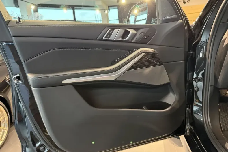 BMW X5 din 2024 cu 20.800 km - oferta BMW152727 - foto 25