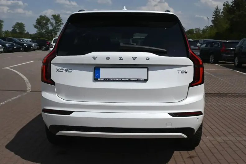 Volvo XC90 din 2025 cu 6.000 km - oferta VOL152730 - foto 7