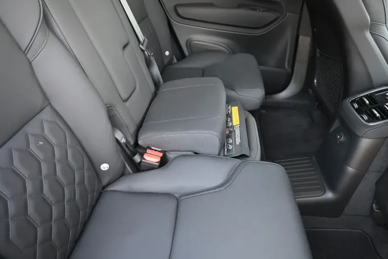 Volvo XC90 din 2025 cu 6.000 km - oferta VOL152730 - foto 21