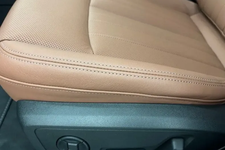 Audi A6 din 2024 cu 9.999 km - oferta AUD152742 - foto 6