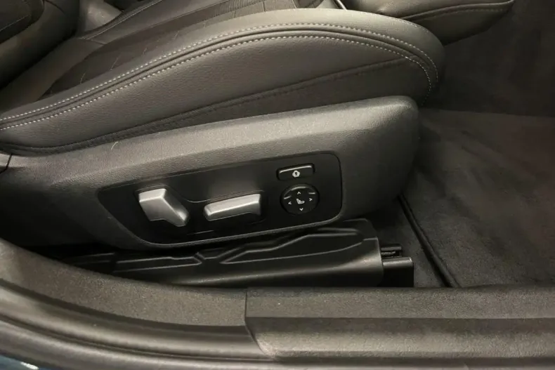 BMW 320 din 2020 cu 77.945 km - oferta BMW152750 - foto 26