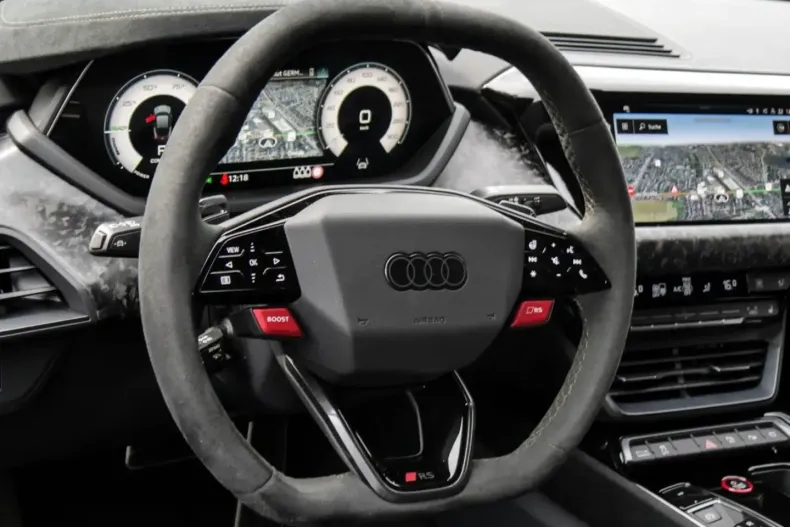 Audi RS6 din 2024 cu 4.525 km - oferta AUD152752 - foto 4