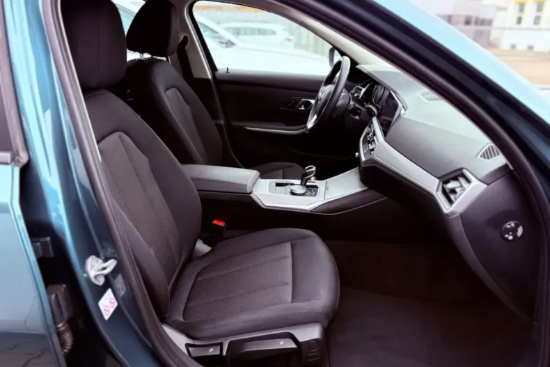 BMW 330 din 2021 cu 47.000 km - oferta BMW152755 - foto 5