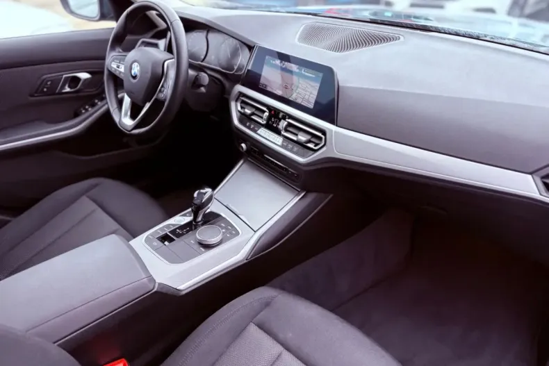 BMW 330 din 2021 cu 47.000 km - oferta BMW152755 - foto 6