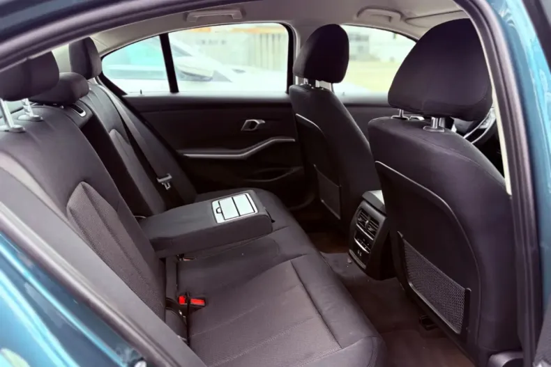 BMW 330 din 2021 cu 47.000 km - oferta BMW152755 - foto 10