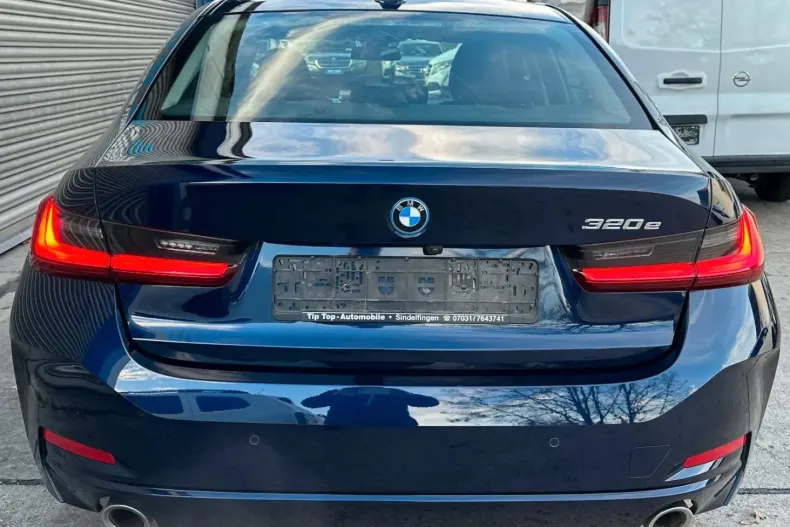 BMW 320 din 2022 cu 81.147 km - oferta BMW152761 - foto 4