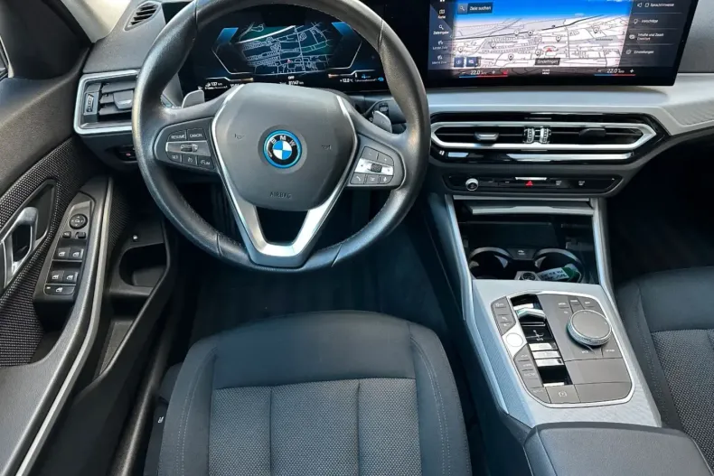 BMW 320 din 2022 cu 81.147 km - oferta BMW152761 - foto 12