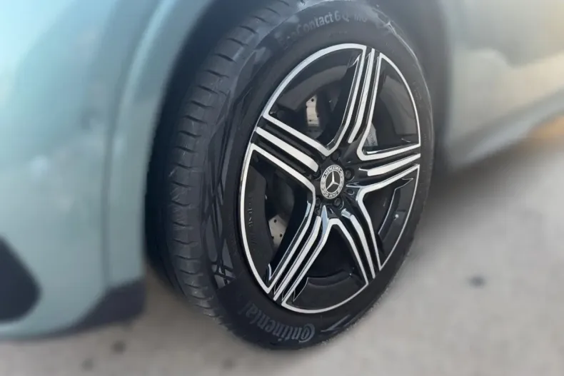 Mercedes-Benz GLC 200 din 2025 cu 5.012 km - oferta MER152767 - foto 7