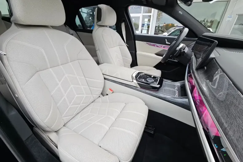 BMW 740 din 2025 cu 33.000 km - oferta BMW152768 - foto 8