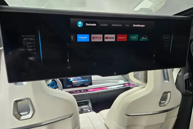 BMW 740 din 2025 cu 33.000 km - oferta BMW152768 - foto 11