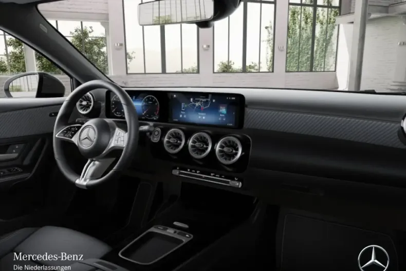 Mercedes-Benz A 180 din 2024 cu 13.599 km - oferta MER152769 - foto 8