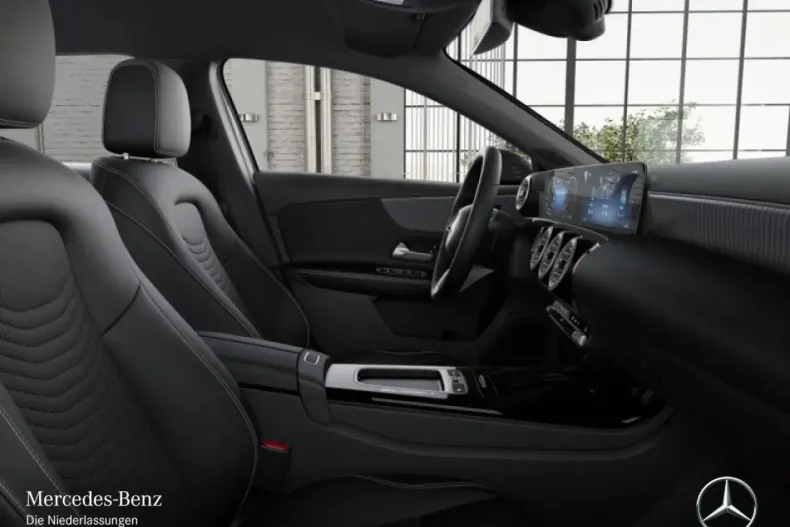 Mercedes-Benz A 180 din 2024 cu 13.599 km - oferta MER152769 - foto 9