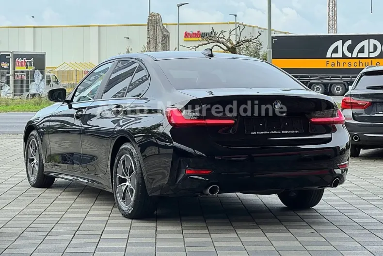 BMW 318 din 2021 cu 50.000 km - oferta BMW152775 - foto 6