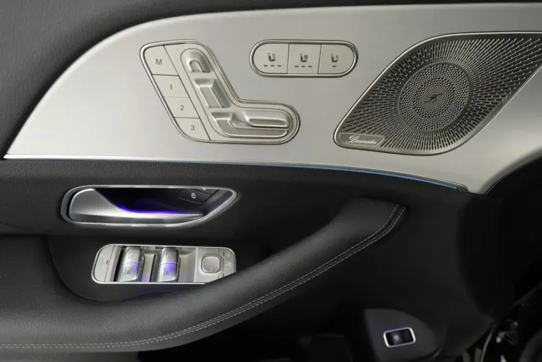 Mercedes-Benz GLE 450 din 2024 cu 13.714 km - oferta MER152779 - foto 20