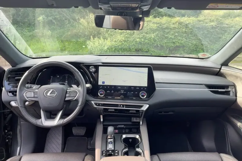 Lexus RX 450 din 2023 cu 13.149 km - oferta LEX152784 - foto 11