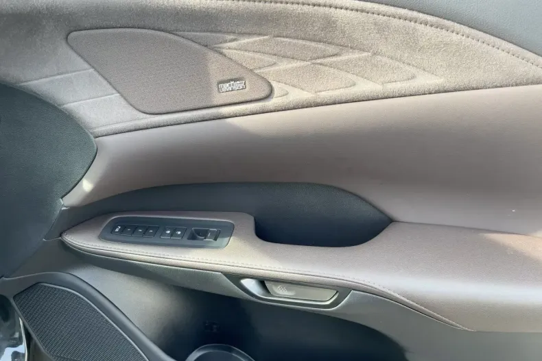 Lexus RX 450 din 2023 cu 13.149 km - oferta LEX152784 - foto 17