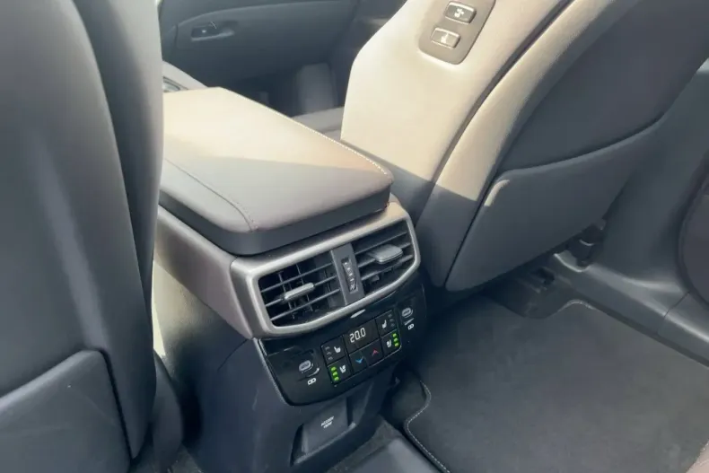 Lexus RX 450 din 2023 cu 13.149 km - oferta LEX152784 - foto 18