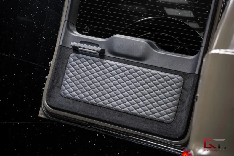 Mercedes-Benz G 63 AMG din 2024 cu 3.700 km - oferta MER152787 - foto 8