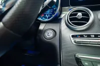 Mercedes-Benz GLC 63 AMG din 2021 cu 73.000 km - oferta MER152791 - foto 21