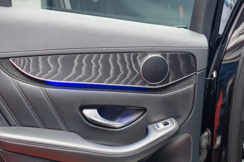 Mercedes-Benz GLC 63 AMG din 2021 cu 73.000 km - oferta MER152791 - foto 29