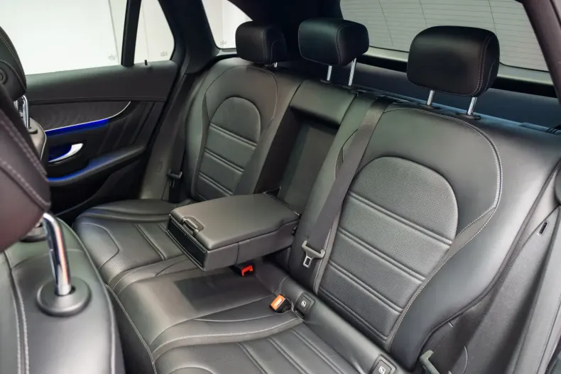 Mercedes-Benz GLC 63 AMG din 2021 cu 73.000 km - oferta MER152791 - foto 32