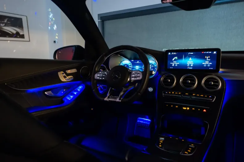 Mercedes-Benz GLC 63 AMG din 2021 cu 73.000 km - oferta MER152791 - foto 34