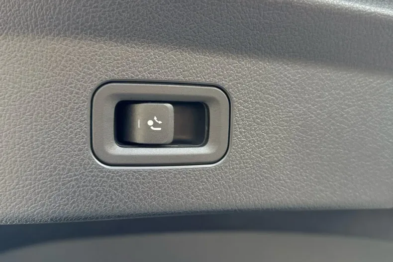 Mercedes-Benz GLE 450 din 2024 cu 20.766 km - oferta MER152797 - foto 20