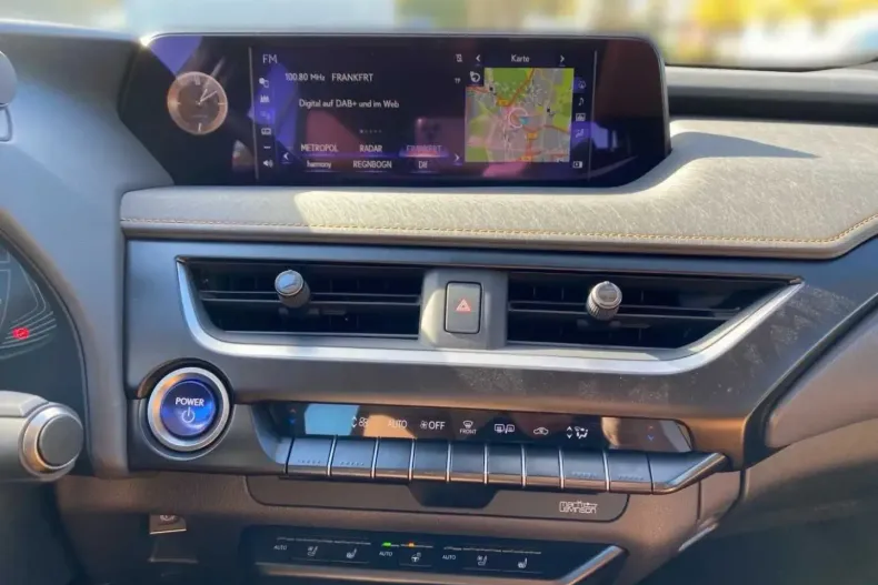 Lexus UX din 2021 cu 48.000 km - oferta LEX152802 - foto 11