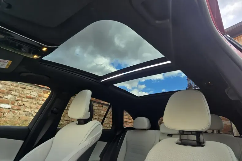 Mercedes-Benz GLC 220 din 2024 cu 11.000 km - oferta MER152806 - foto 20