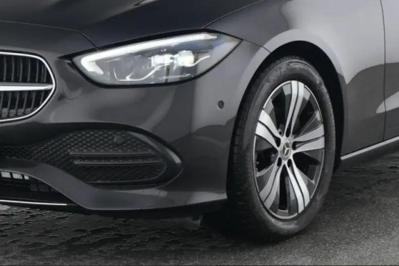 Mercedes-Benz C 180 din 2025 cu 19.249 km - oferta MER152807 - foto 3