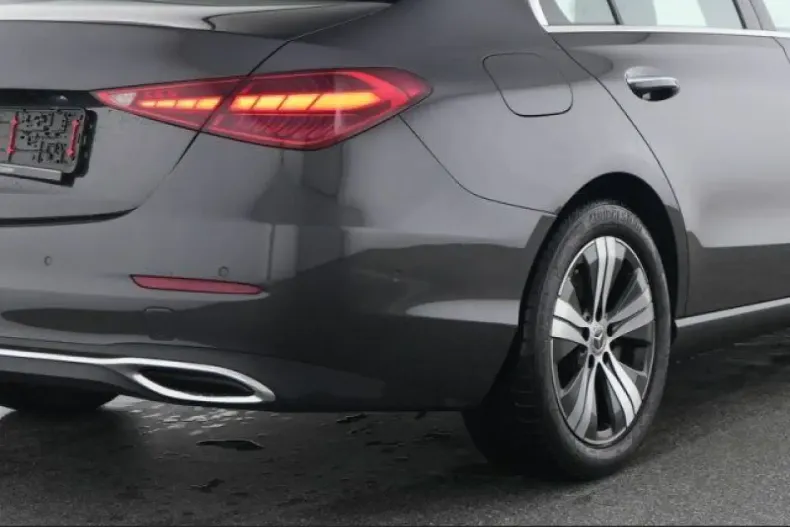 Mercedes-Benz C 180 din 2025 cu 19.249 km - oferta MER152807 - foto 4