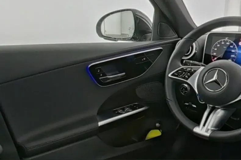 Mercedes-Benz C 180 din 2025 cu 19.249 km - oferta MER152807 - foto 9