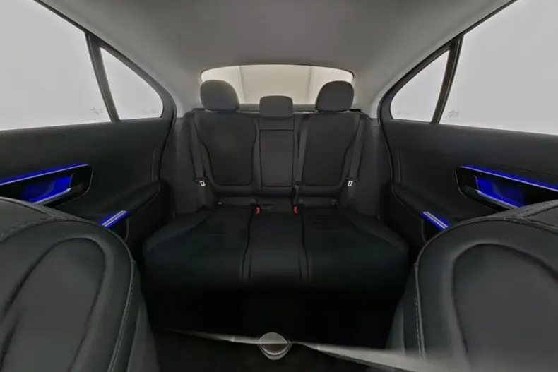 Mercedes-Benz C 200 din 2024 cu 29.473 km - oferta MER152808 - foto 6