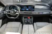 BMW 740 din 2024 cu 24.300 km - oferta BMW152809 - foto 4