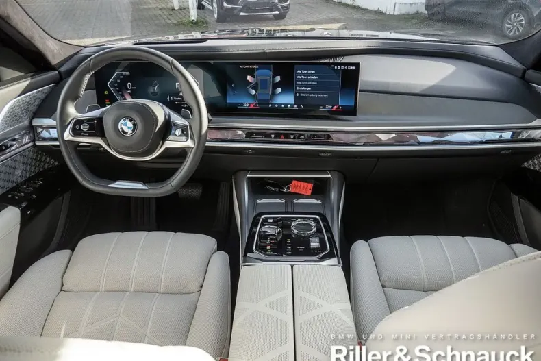 BMW 740 din 2024 cu 24.300 km - oferta BMW152809 - foto 4