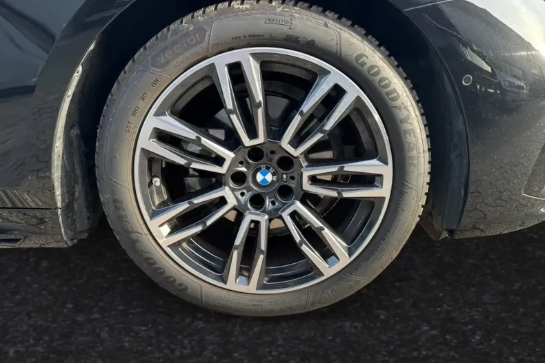 BMW 520 din 2025 cu 14.300 km - oferta BMW152814 - foto 5