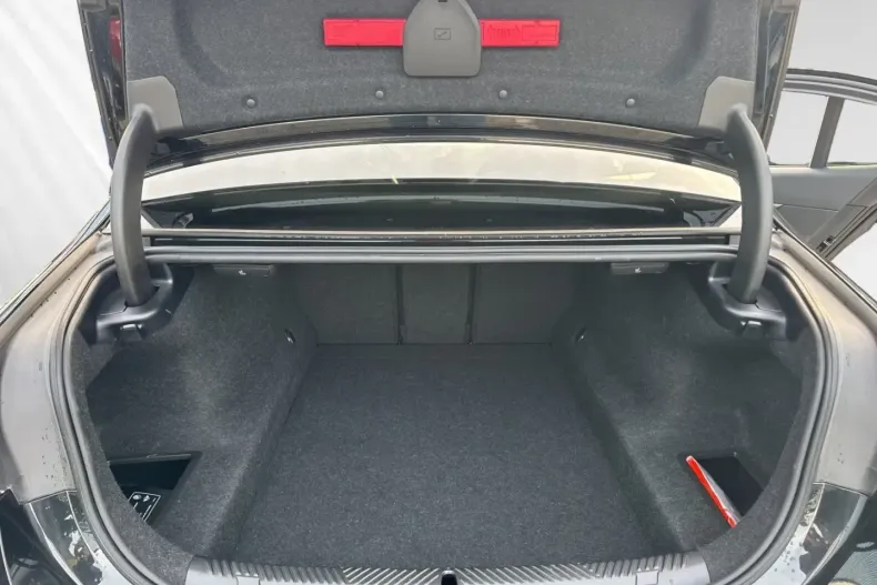 BMW 520 din 2025 cu 14.300 km - oferta BMW152814 - foto 15