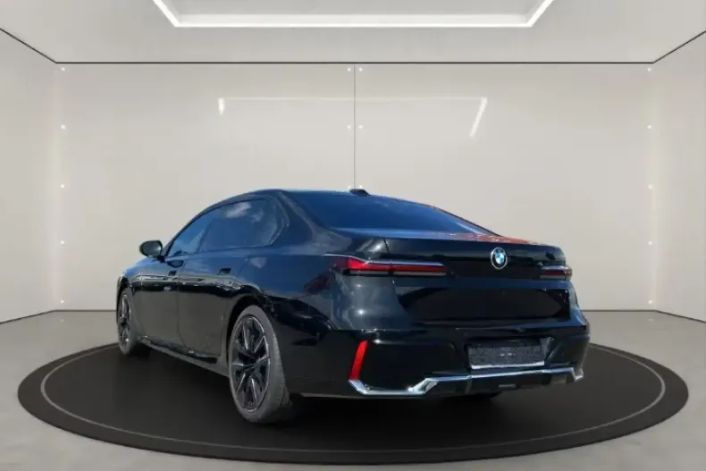 BMW 740 din 2024 cu 19.800 km - oferta BMW152815 - foto 6