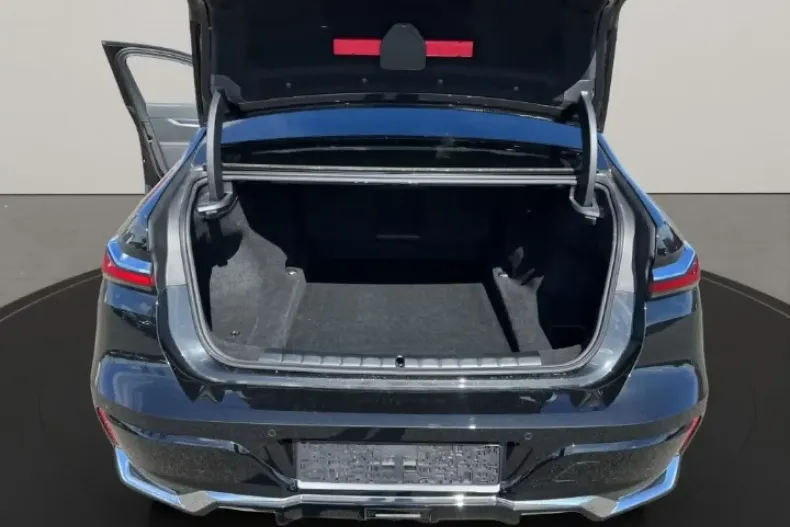 BMW 740 din 2024 cu 19.800 km - oferta BMW152815 - foto 19