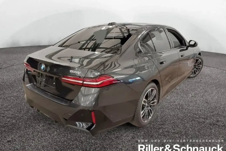 BMW 520 din 2024 cu 30.300 km - oferta BMW152816 - foto 2