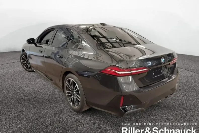 BMW 520 din 2024 cu 30.300 km - oferta BMW152816 - foto 3