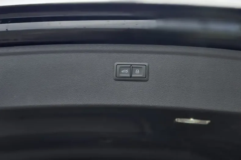 Audi Q5 din 2021 cu 59.000 km - oferta AUD152821 - foto 25