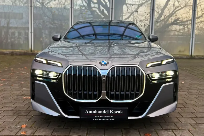 BMW 740 din 2024 cu 24.218 km - oferta BMW152824 - foto 26