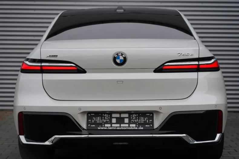 BMW 740 din 2024 cu 26.000 km - oferta BMW152825 - foto 5