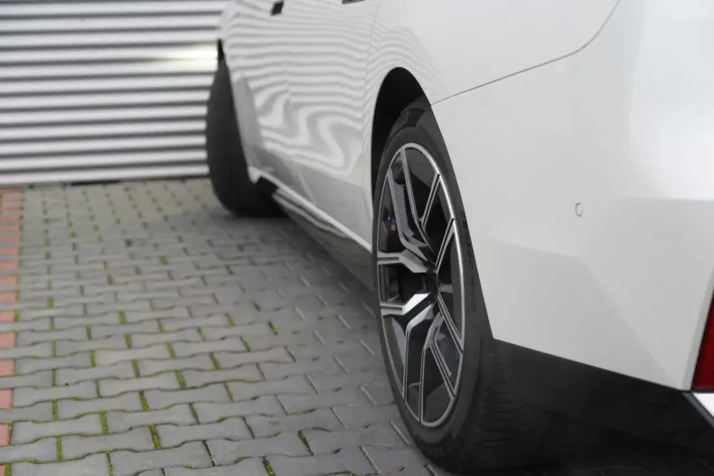 BMW 740 din 2024 cu 26.000 km - oferta BMW152826 - foto 7