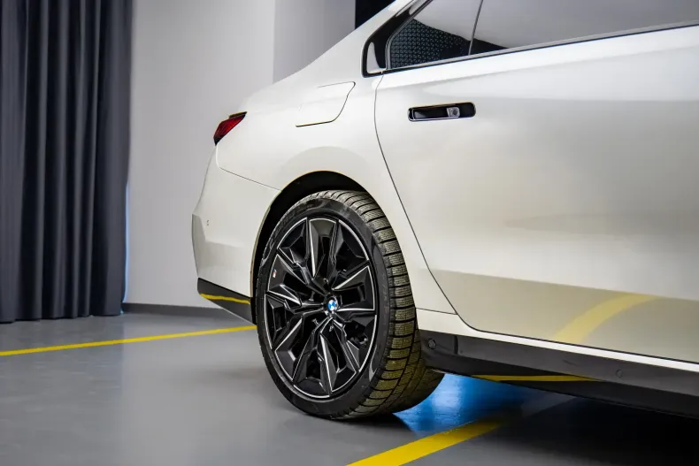 BMW 740 din 2024 cu 48.000 km - oferta BMW152832 - foto 8