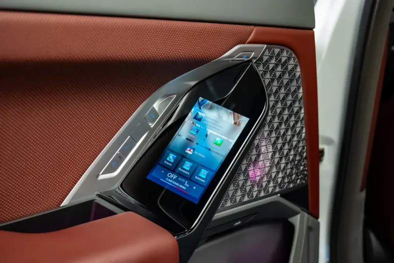 BMW 740 din 2024 cu 48.000 km - oferta BMW152832 - foto 30